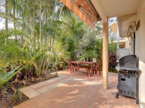 White Horses 7A Achilles Street, Nelson Bay